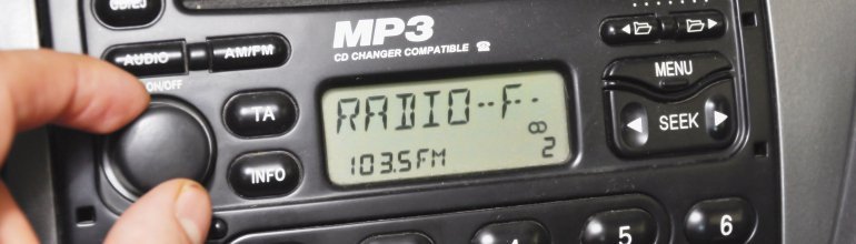 Opłata za abonament radiowy w samochodzie służbowym