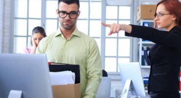 Zwolnienie dyscyplinarne – co warto wiedzieć?